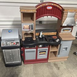 Little Tikes Kitchen Play Set