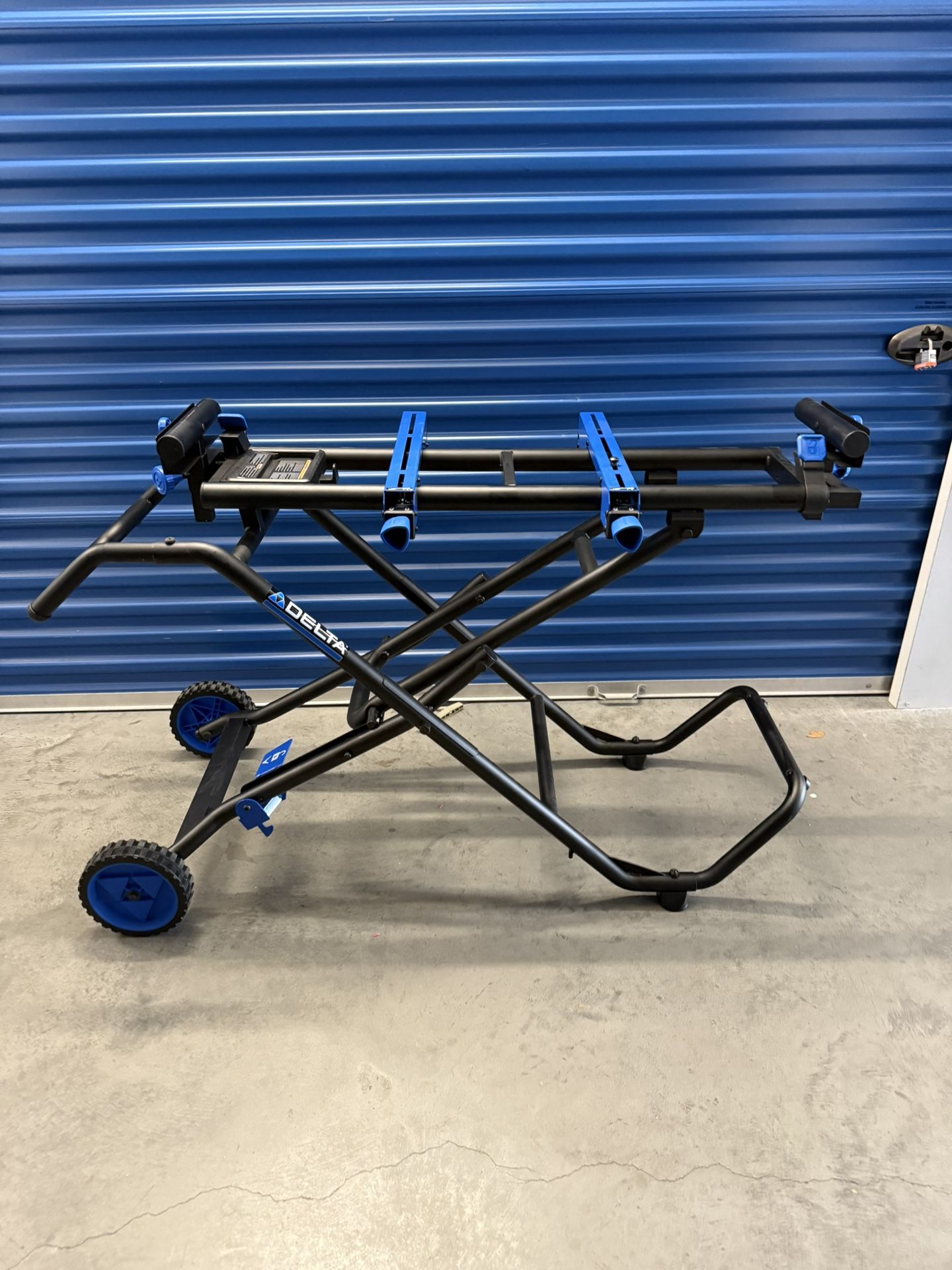Delta Folding Miter Saw Stand