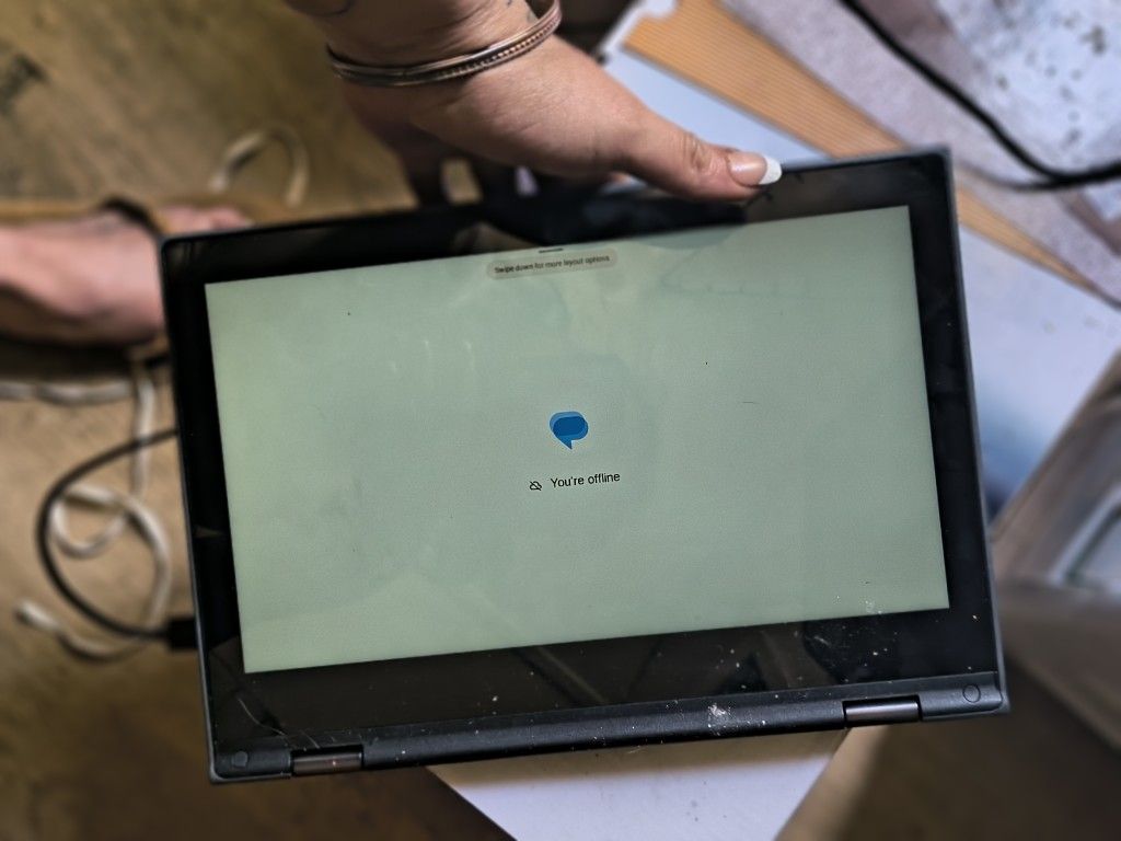Chromebook Touchscreen Flips Backwards Into Tablet
