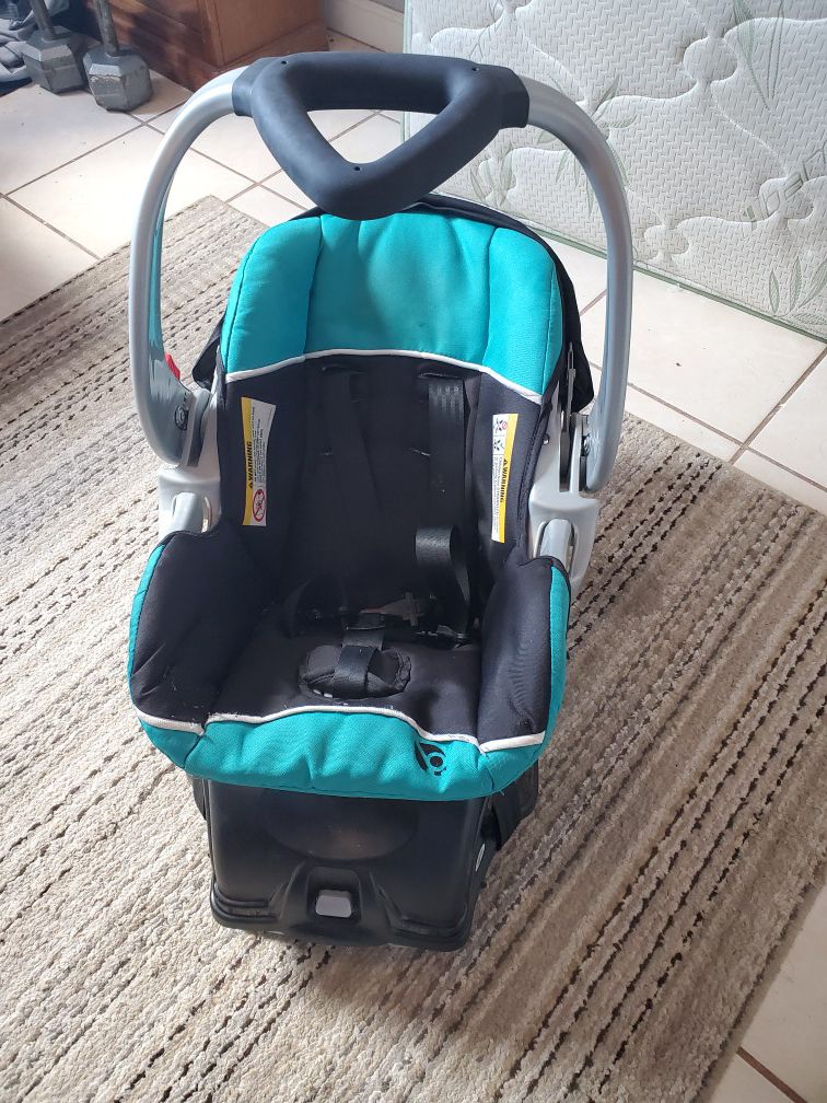 Baby Trend Car Seat with Base