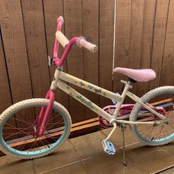Pink Kids Bike/ Bicicleta