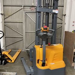 Full Electric Forklift Pallet Stacker