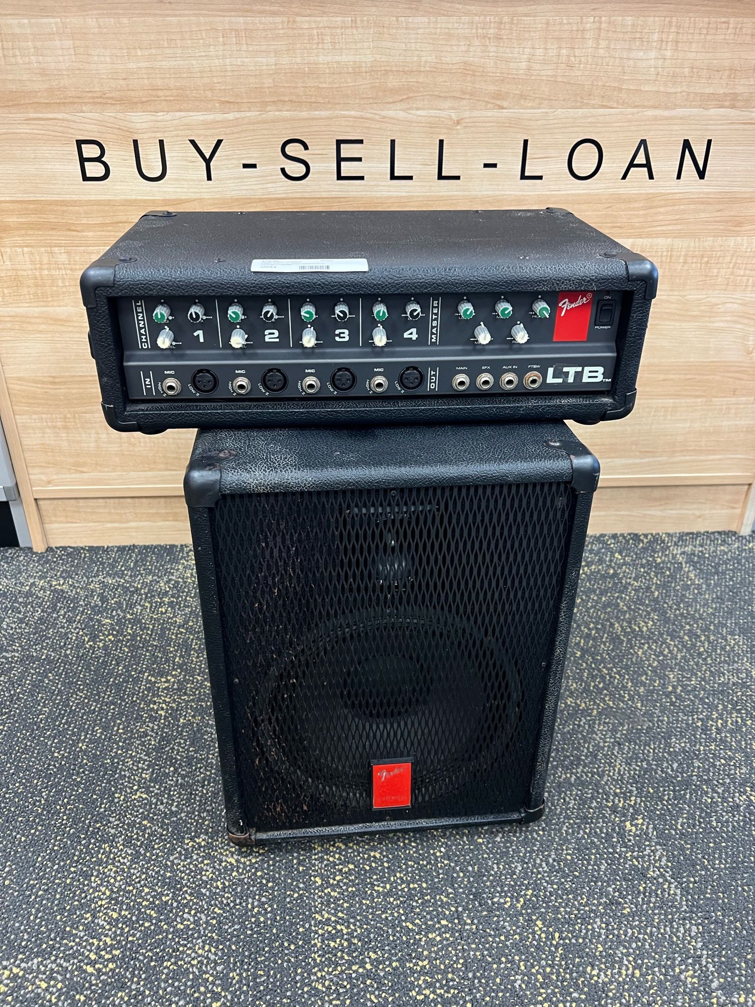 FENDER LTB PR 345 4-Channel Mixing Speaker 270W Amplifier With Speaker