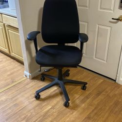 Sitmatic Alpha 24/7 Synchro Task Chair