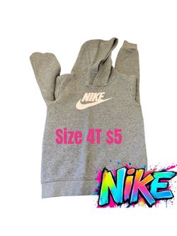 NIKE SWEATER 4T BOYS GREAT CONDITION ❤️❤️M7