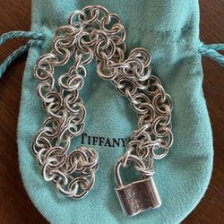 Authentic Tiffany & Co Sterling Silver Padlock Necklace 