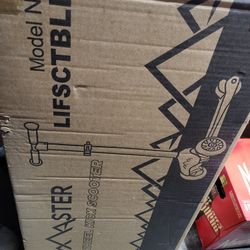 scooter nunca abierto