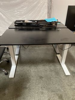 Autonomous Standing desk
