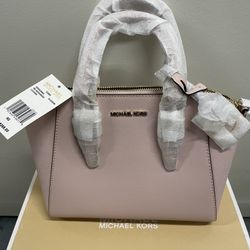 MK Michael Kors Ciara