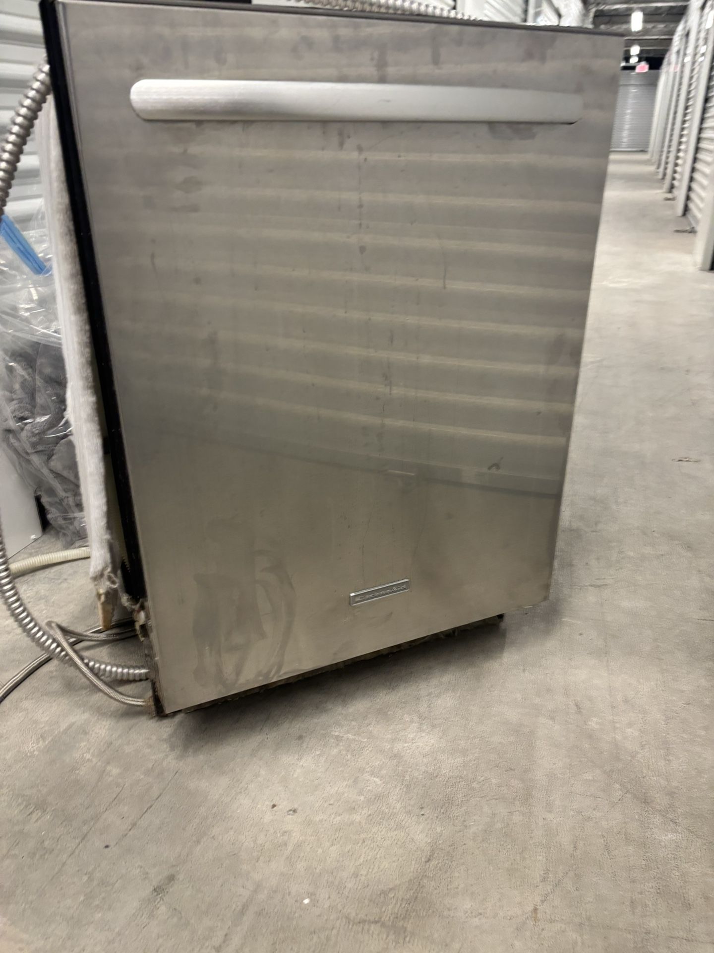 Kitchen AD Dishwasher