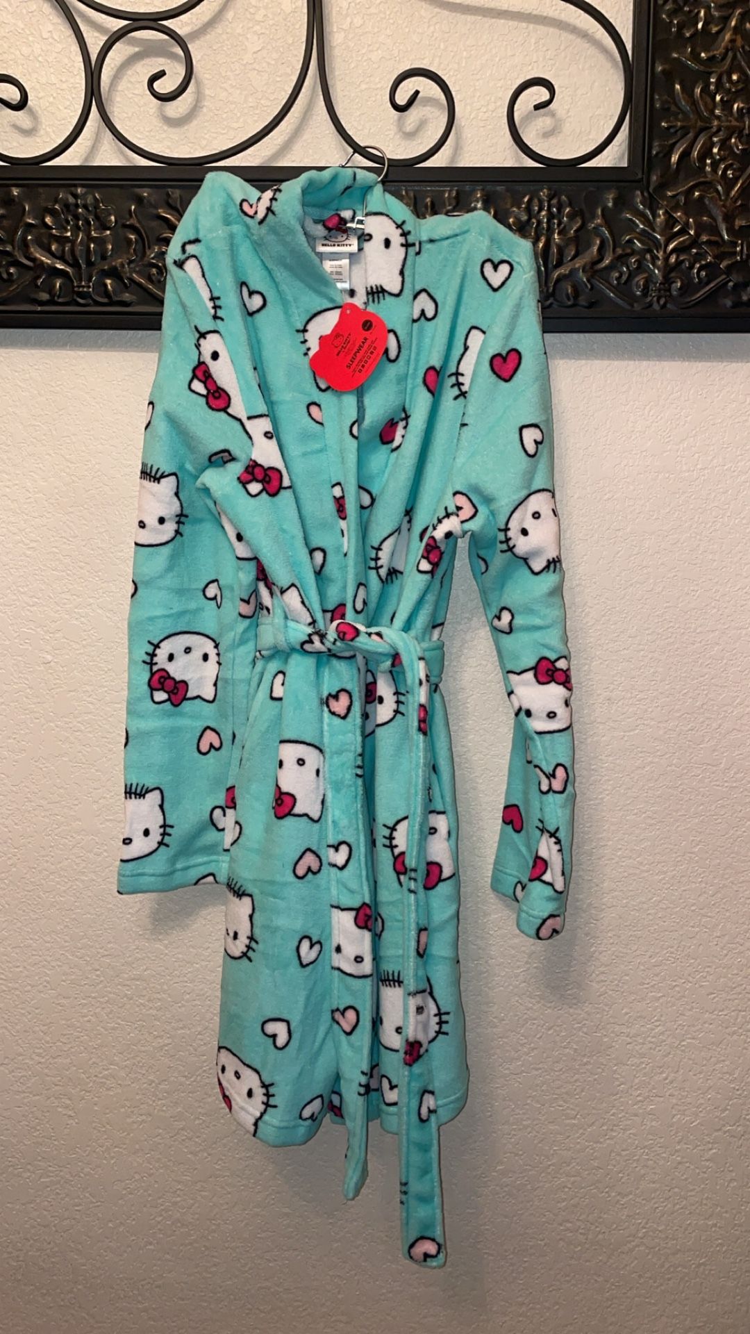 Hello Kitty Robe 