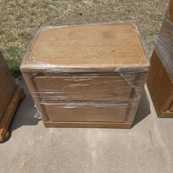 Solid 2 Drawer End Table
