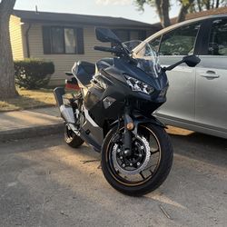 2023 Kawasaki ninja 400 abs midnight blue edition