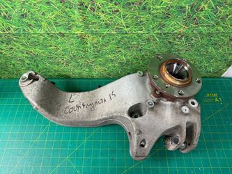 11-16 MINI COOPER COUNTRYMAN FWD REAR LEFT SPINDLE KNUCKLE HUB OEM