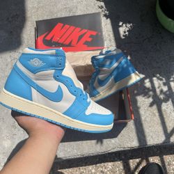 Air Jordan 1 UNC Reimagined 