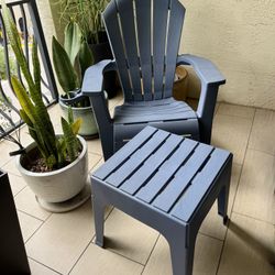 Plastic Adirondack Chair & Side Table