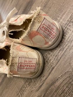 Coach Baby Shoes Signature Canvas Pink