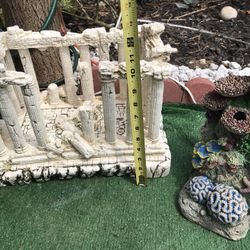 AQUARIUM DECORATION