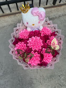 Hello kitty eternal bouquet