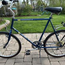 1980s Schwinn Road Bike