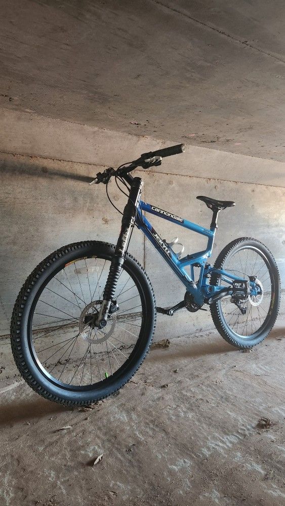 Cannondale Jekyll 800 Lefty
