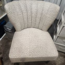 Chair NEW
