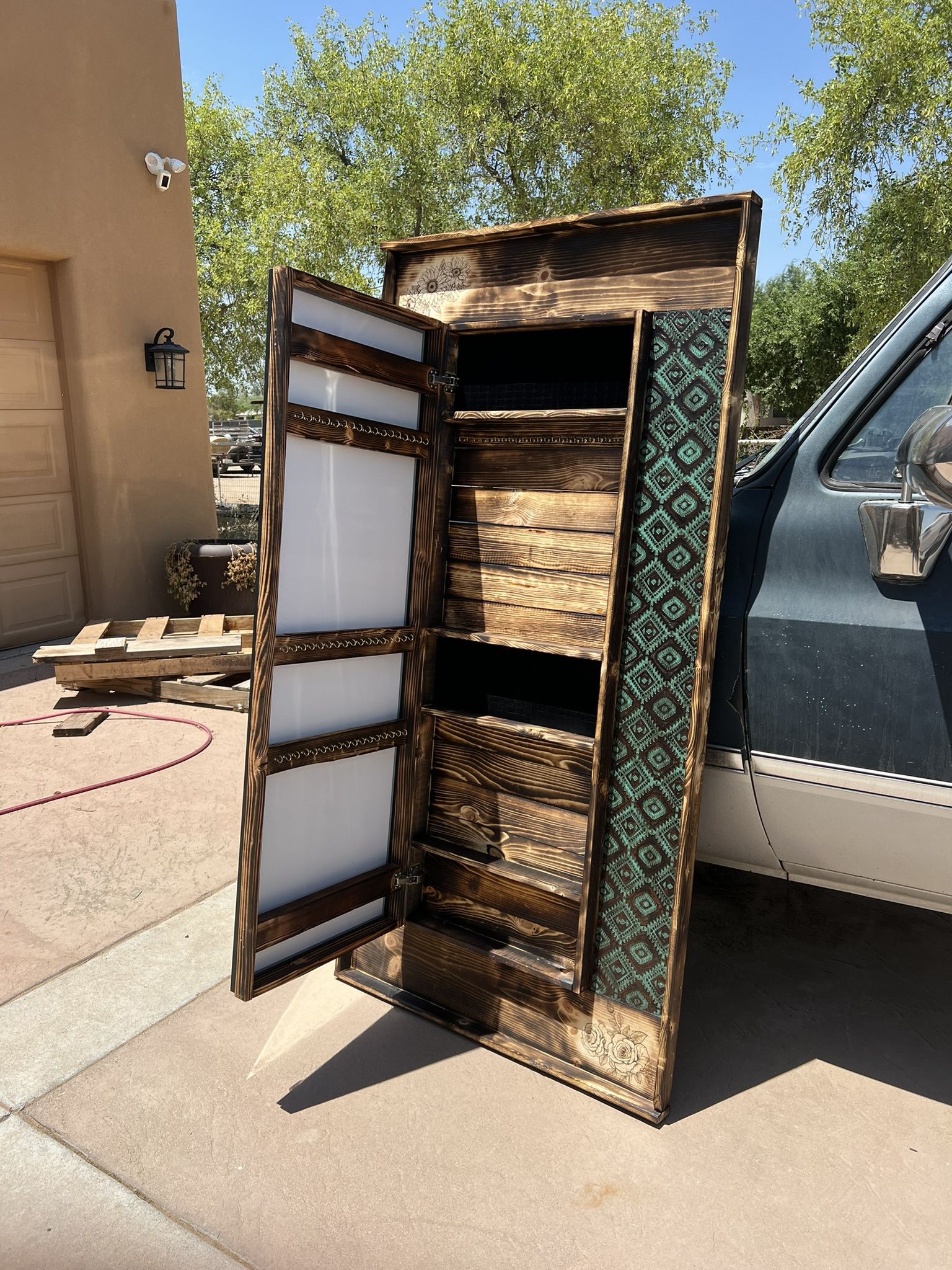 🤠⚡️Western Jewelry Cabinet/Mirror