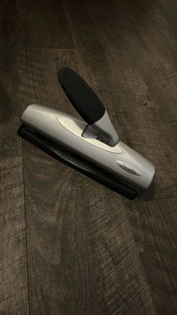Swingline Hole Puncher