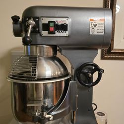 Stand Mixer Avantco MX20