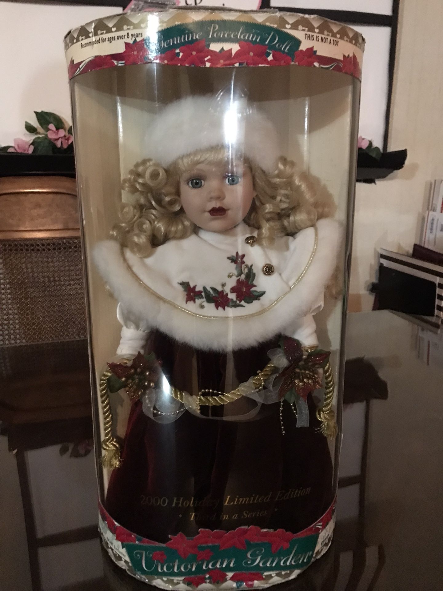 Victoria Garden Doll - 2000 Limited Edition