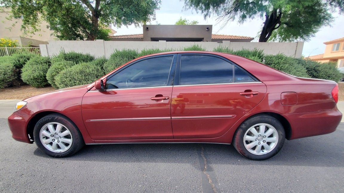 2004 Toyota Camry for Sale in Phoenix, AZ OfferUp