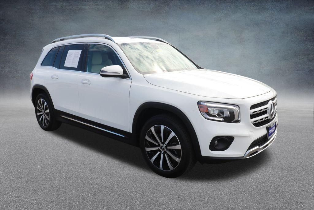 2023 Mercedes-Benz GLB 250