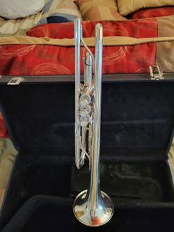 Beautiful Silver Blessing XL Trumpet