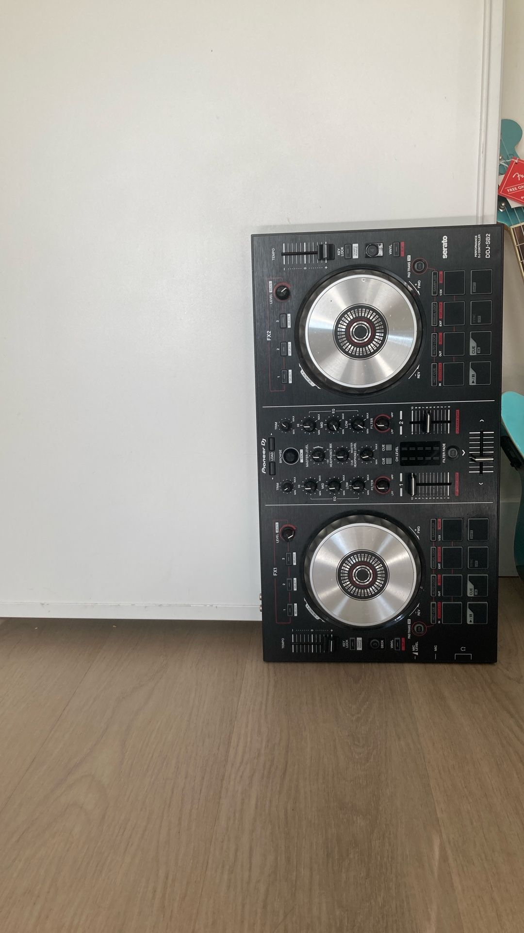 DJ CONTROLLER