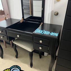Beautiful Vanity Desk And Mirror Set Black