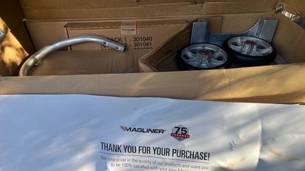 Brand new in box Magliner hand truck cart dolly