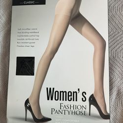 New Sheer Black Pantyhose 