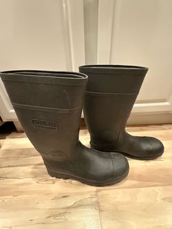 Steel Toe Rubber Boots - Men's Size 11, Waterproof, New
