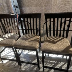 Three Dinner Table Chairs Only Chairs 