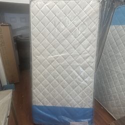 Twin MATTRESS