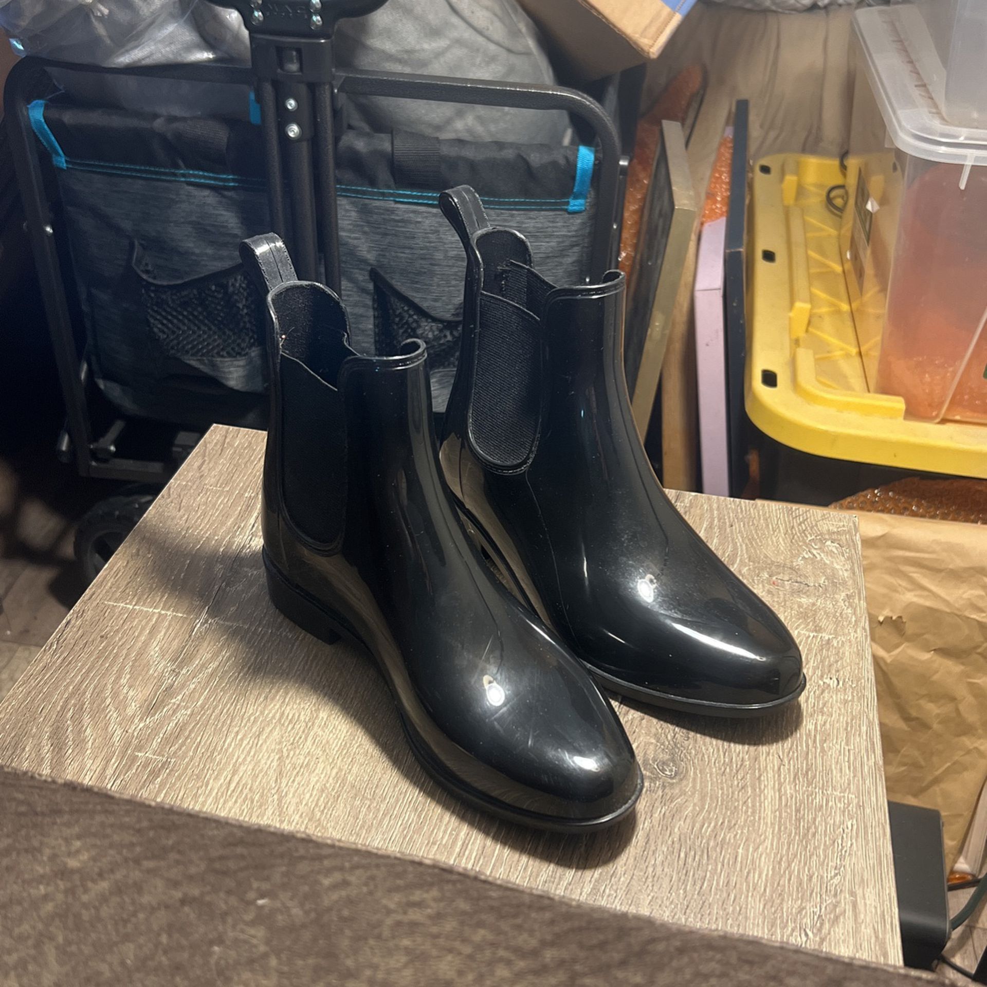 Women’s J. Crew Rain Boots Size 6