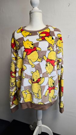 Disney Winnie the Pooh Plush Fleece Sweatshirt XL