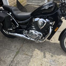 Suzuki boulevard s50