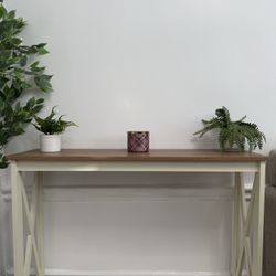 Entry Way Table 