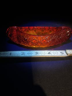 Vintage Daisy And Stars Pattern Amberina Canoe