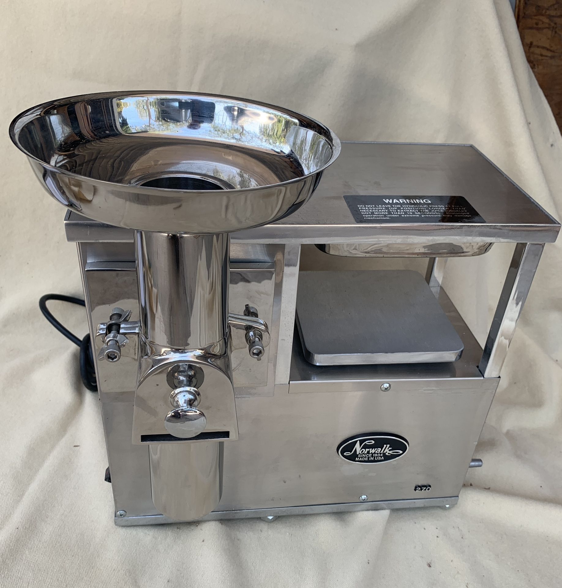 Norwalk Hydraulic Press Professional Juicer