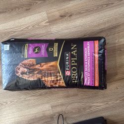 Pro plan Purina adult 40 lbs