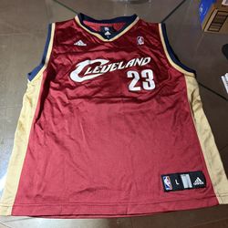 LeBron James Cleveland Cavaliers Youth Large 14-16 Adidas Jersey Vintage NBA Red. Good condition . From his original rookie stint with the Cavs. 24 in