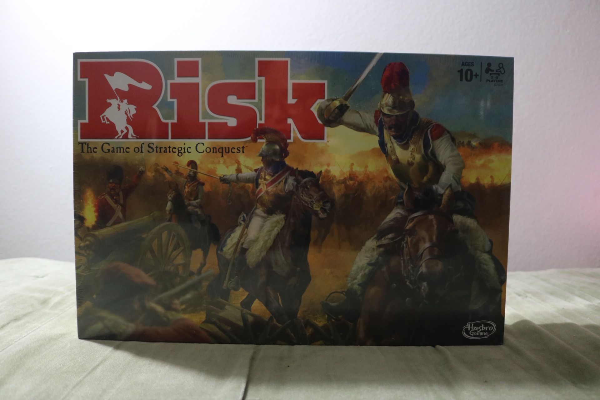 Risk Board Game Strategic Conquest Hasbro Gaming B7404 – New Sealed