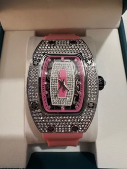 BIBI Luxury Crystal Watch – Pink Edition  💖 Elegant Pink Crystal Watch – New in Box 💖